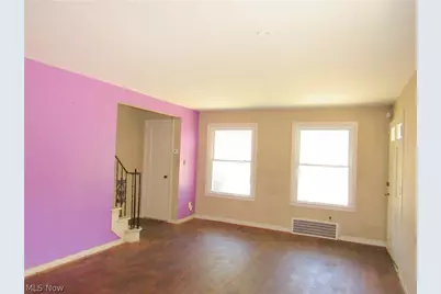 25250 Treadwell Avenue, Euclid, OH 44117 - Photo 2