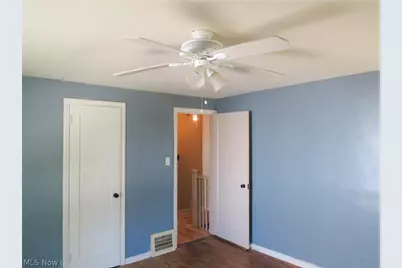 25250 Treadwell Avenue, Euclid, OH 44117 - Photo 10