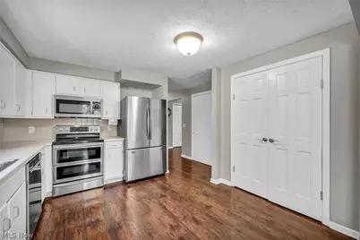 2635 Henrietta Drive, Green, OH 44685 - Photo 14
