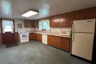 6030 Firestone Rd NE, Canton, OH 44721 - Photo 8