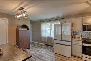 212 Westview Dr, New Concord, OH 43762 - Photo 6