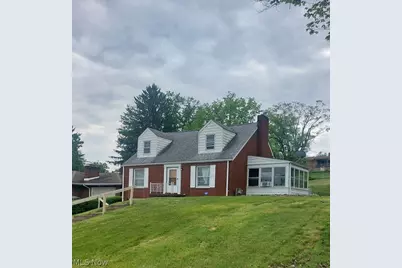 2915 Whitehaven Boulevard, Steubenville, OH 43952 - Photo 1