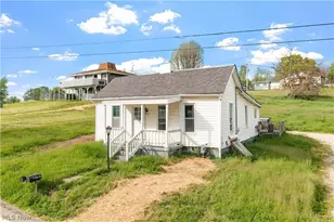 7145 Bloomfield Rd, Cambridge, OH 43725 - Photo 1