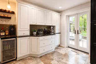 6325 Crossview Rd, Green Hills, OH 44131 - Photo 12