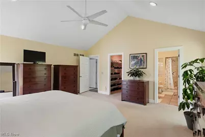 2252 Heston Drive, Lake Milton, OH 44429 - Photo 16