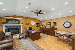 2252 Heston Dr, Lake Milton, OH 44429 - Photo 14