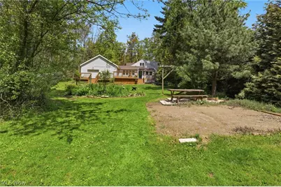 8977 Cedar Road, Chesterland, OH 44026 - Photo 40