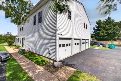 2549 Royal County Down Drive #15B, Uniontown, OH 44685 - Photo 22