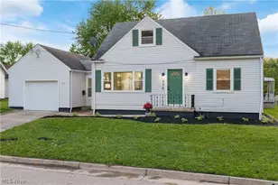 670 Davis St, Akron, OH 44310 - Photo 4