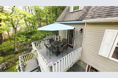 677 Floral Valley E, Howard, OH 43028 - Photo 10