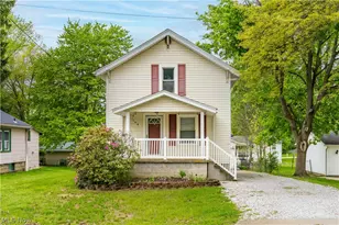 198 Stratford Ave, Wadsworth, OH 44281 - Photo 2