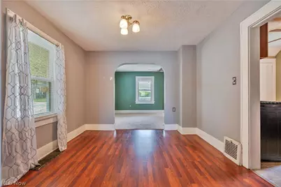 198 Stratford Avenue, Wadsworth, OH 44281 - Photo 8