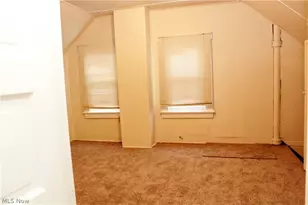 323 S Hazelwood Ave, Youngstown, OH 44509 - Photo 26