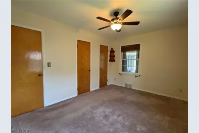 1942 E 41st Street, Ashtabula, OH 44004 - Photo 10