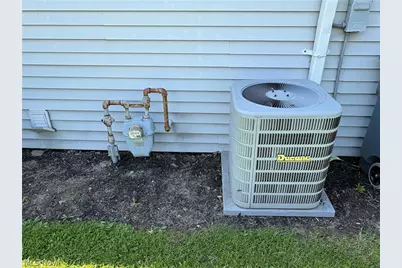 1942 E 41st Street, Ashtabula, OH 44004 - Photo 8
