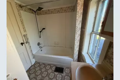 174 Columbus Street, Bedford, OH 44146 - Photo 20