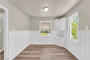 14205 Corridon Ave, Maple Heights, OH 44137 - Photo 10