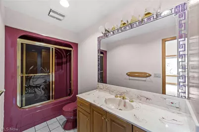 36900 Chester Road, Avon, OH 44011 - Photo 34