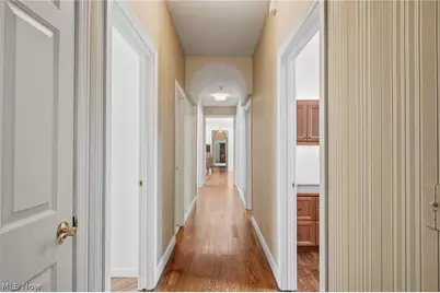 8795 Pheasant Run Lane, Kirtland Hills, OH 44060 - Photo 20