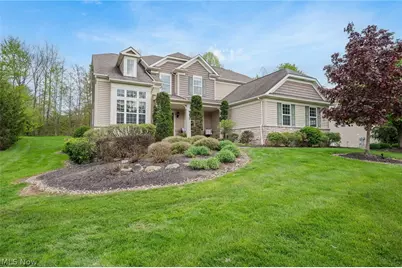 7695 Cottonwood Trail, Chagrin Falls, OH 44023 - Photo 46