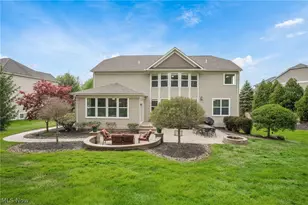 7695 Cottonwood Trail, Chagrin Falls, OH 44023 - Photo 48