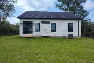 1787 Morning Star Dr, Roaming Shores, OH 44084 - Photo 4