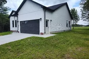 1787 Morning Star Dr, Roaming Shores, OH 44084 - Photo 2