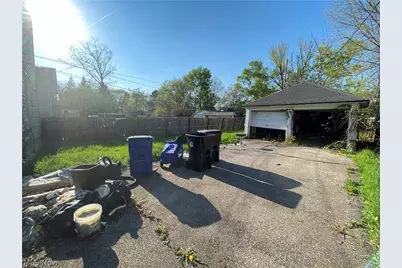 7813 Laumer Avenue, Loveland, OH 44105 - Photo 10