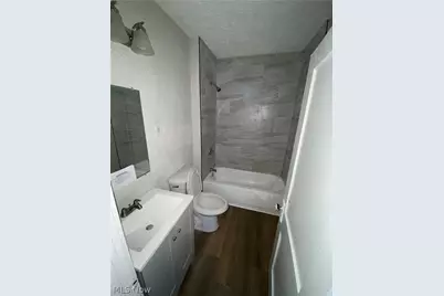 7813 Laumer Avenue, Loveland, OH 44105 - Photo 8