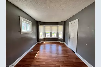 4385 W 50th Street, Loveland, OH 44144 - Photo 4