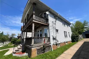 4385 W 50th St, Loveland, OH 44144 - Photo 2