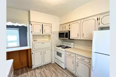 4385 W 50th Street, Loveland, OH 44144 - Photo 8