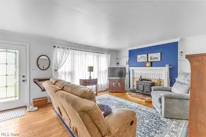 7534 Farnum Avenue, Middleburg Heights, OH 44130 - Photo 6