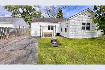 1206 Genesee Avenue, Mayfield Heights, OH 44124 - Photo 22