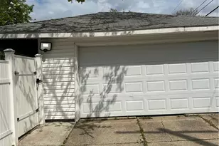 5911 Velma Ave, Parma, OH 44129 - Photo 6