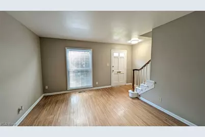 11 Trenton Square #T-36, Euclid, OH 44143 - Photo 10