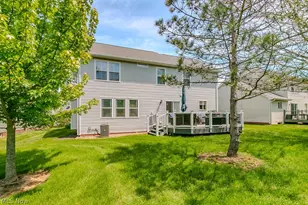10266 Wildflower Way, Grandview Heights, OH 44147 - Photo 40