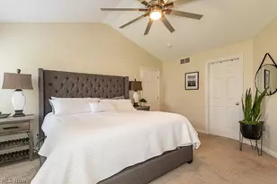 10266 Wildflower Way, Grandview Heights, OH 44147 - Photo 20