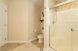 10266 Wildflower Way, Grandview Heights, OH 44147 - Photo 26
