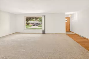 7704 Cecelia Dr, Parma, OH 44134 - Photo 4