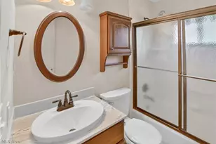 7704 Cecelia Dr, Parma, OH 44134 - Photo 20