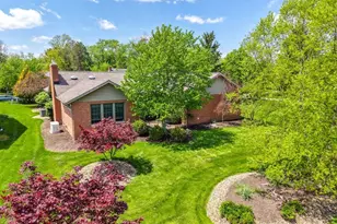 124 Alber Dr, Medina, OH 44256 - Photo 2