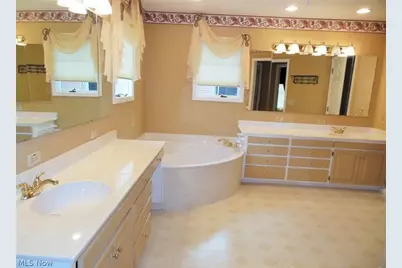 124 Alber Drive, Medina, OH 44256 - Photo 22