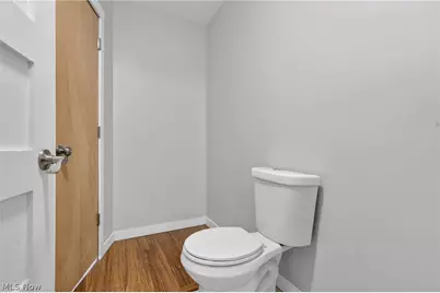 19 S Butler Avenue, Niles, OH 44446 - Photo 8