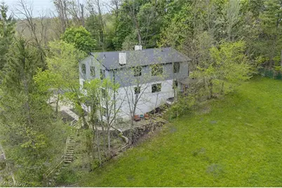 58 W Orange Street, Chagrin Falls, OH 44022 - Photo 1