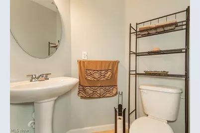526 Deerwood Court, Painesville, OH 44077 - Photo 22
