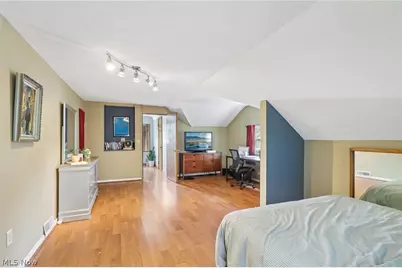 469 Richmond Road, Richmond Heights, OH 44143 - Photo 16