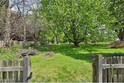 469 Richmond Road, Richmond Heights, OH 44143 - Photo 20