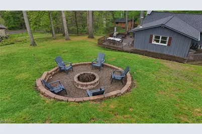 2490 Oak Tree Drive NW, Dover, OH 44622 - Photo 14