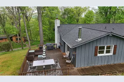 2490 Oak Tree Drive NW, Dover, OH 44622 - Photo 6